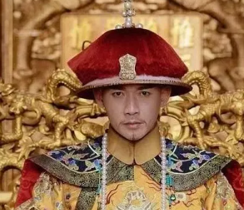 乾隆皇帝与法国大革命：历史的对话