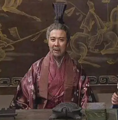 刘备与李严：基于策略考量的任用