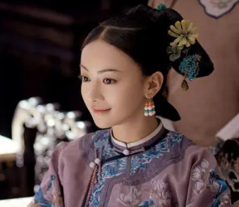 乾隆传位：历史背后的权力传承