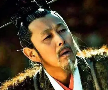 韩信为何不三分天下?历史背景与个人选择解析