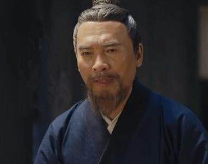 崔琰的抉择：保曹丕上位的背后原因