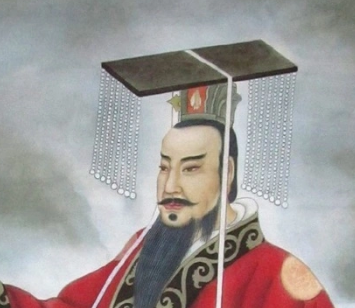 秦始皇陵与武则天陵的规模比较