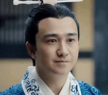 三国奇谈：智慧与愚行的交织
