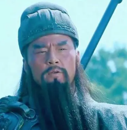关羽不满黄忠封后将军的背后原因，两人关系如何?