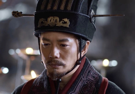 权力之争：秦始皇与吕不韦的矛盾纠葛