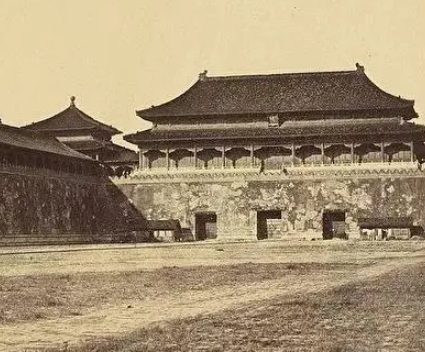 古代午门：皇家权力的象征