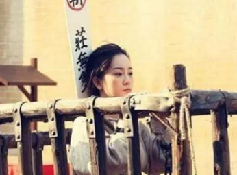清朝的披甲人：权力与服饰的象征