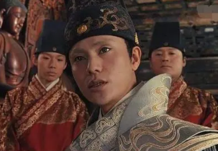 Shadows and Lights of the Ming Dynasty: The Real Existence of the Western and Eastern Factories