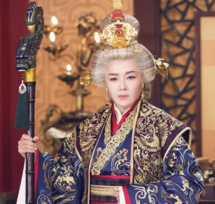 The historical origin of the Empress Dowagers self-identification as 