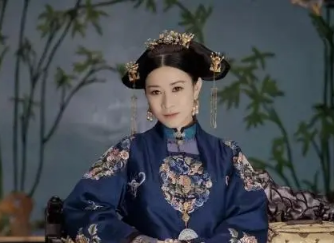 Emotional entanglement in the palace: Emperor Qianlong and Consort Nala