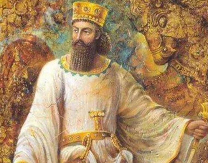 Exploring Babylonian Mythology: A Review of the Sun God and the Ten Mythical Figures