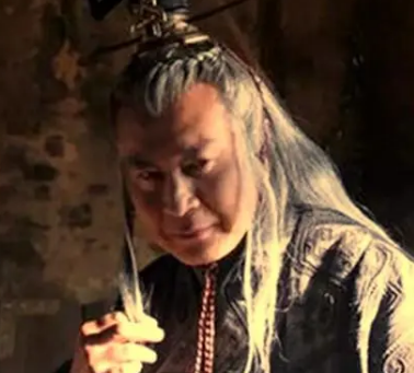 The Mystery of Zhao Gaos Identity: Analysis and Distinction between Historical Records and Legends