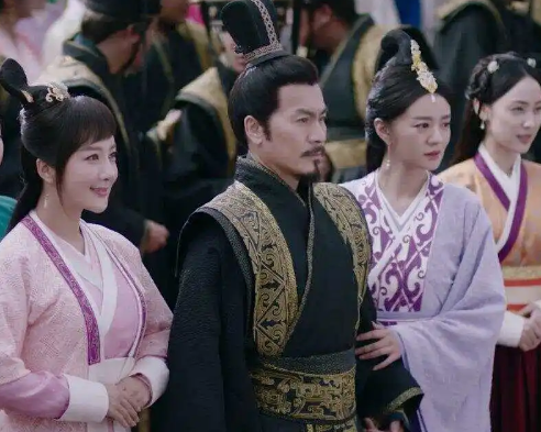 The marriage alliance of Dugu Xins daughter: the interweaving of power and love