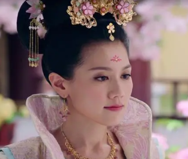The Women in Li Longjis Life