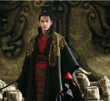 扶苏未成为太子的原因解析：仁兹背后的权力斗争