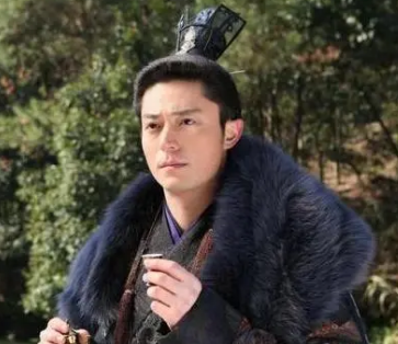 Du Chongweis Path to Promotion: A Legendary Journey from Soldier to Officer in Fanzhen