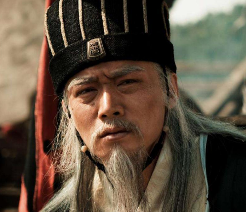 诸葛亮为何不先打荆州再北伐中原？