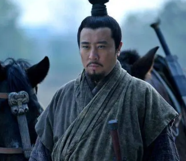 Top Ten Famous Weapons in the Three Kingdoms Period: Legends of Heroes Among Weapons