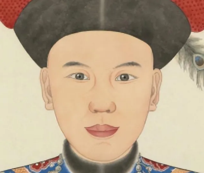 He Shen, Liu Yong, and Ji Xiaolan: A Comparison of the Official Positions of the Three Prominent Officials in the Qing Dynasty