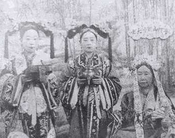 Game that Cixi liked to play in winter: Ice Bed Game