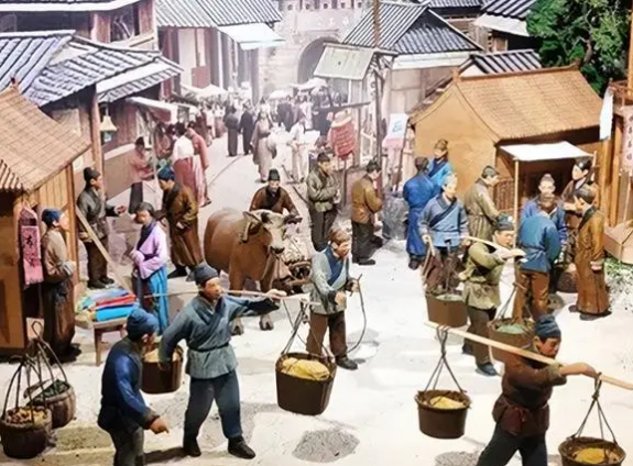古代税收制度的演变：两税法、一条鞭法和摊丁入亩的比较