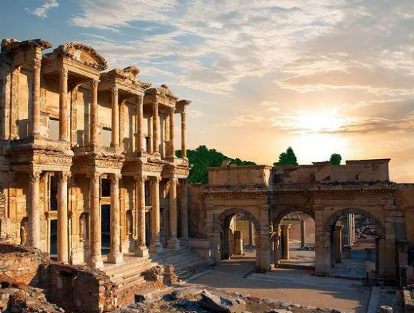 Exploring the traces of time: the ancient mystery of the Temple of Artemis