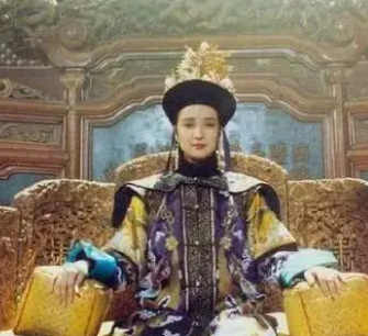 深宫秘辛：慈安与慈禧的权力博弈