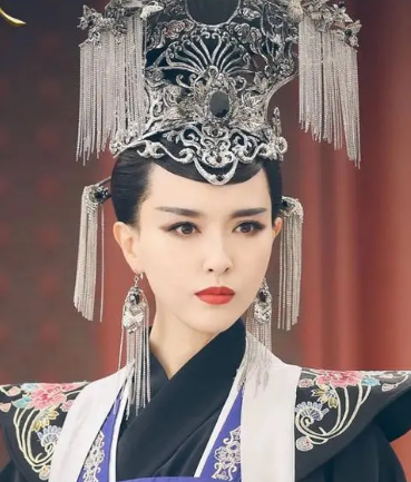 李未央：辅佐三代帝王的传奇女性