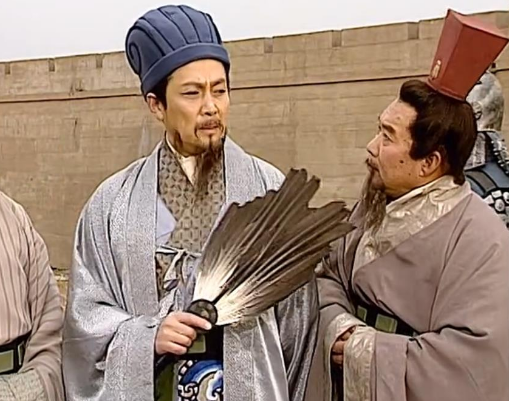 诸葛亮不仕曹操背后的历史真相