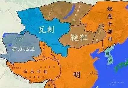 明朝的行政枢纽：三司的设立与职能解析