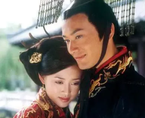 The Death of the Lady Gouyi: Emperor Wu of Hans Choice of Power and Emotion