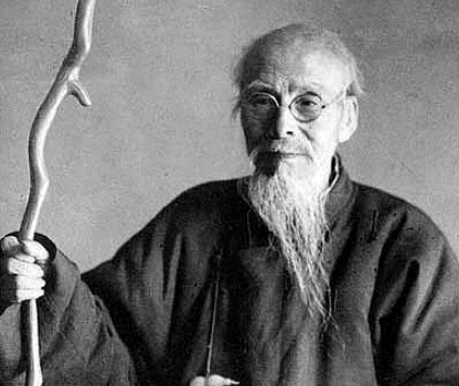 齐白石：以画虾著称的近现代绘画大师