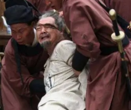 中国古代刑罚：以法治之名，探讨历史残酷性
