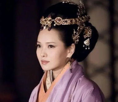 王莽的王后：历史背后的女性形象