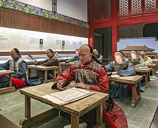 科举制度的等级划分：明清时期的科举考试