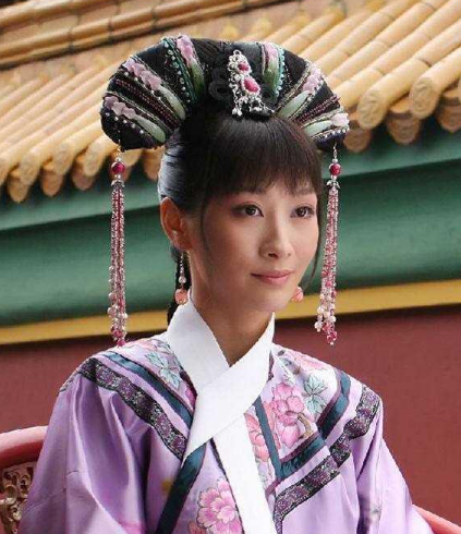 甄嬛的内勤：揭秘宫中的亲情与权力