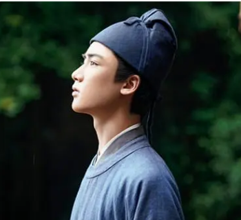 Liang Huaiji and Princess in History: Discussion on True Feelings