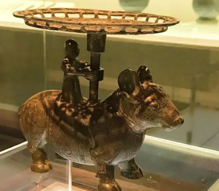 战国瑰宝：探寻古代文明的璀璨遗珍