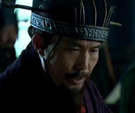 华歆：曹魏初期的重臣与智者