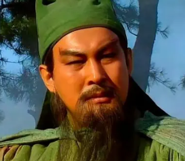 关羽戴绿帽的由来与象征意义