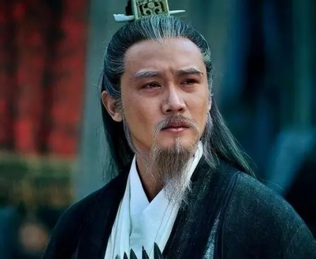 诸葛亮逝世之迷：七盏灯背后的深刻寓意