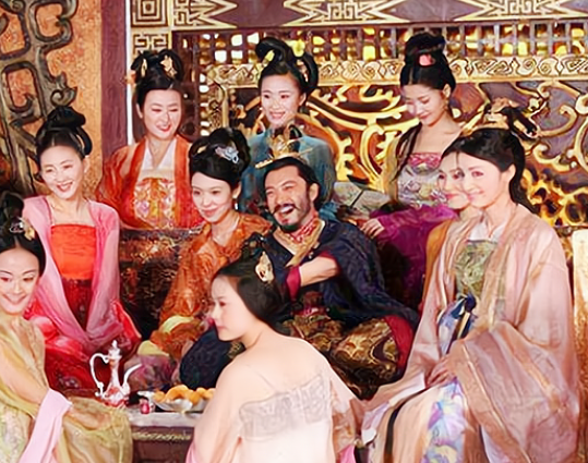 古代社会的三妻四妾：传宗接代的需要与宗族思想的体现