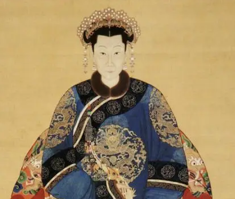 Exploring the Forbidden City: The Identity of the Imperial Consort and Her Relationship with the Emperor