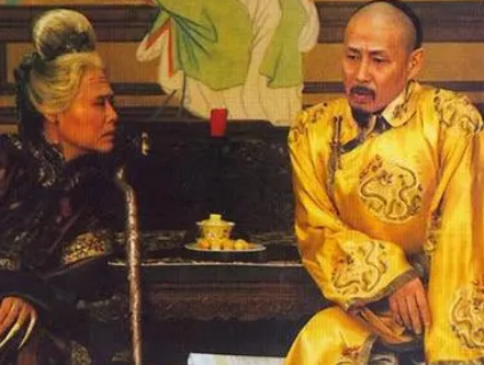 孝庄皇后与康熙的关系探秘