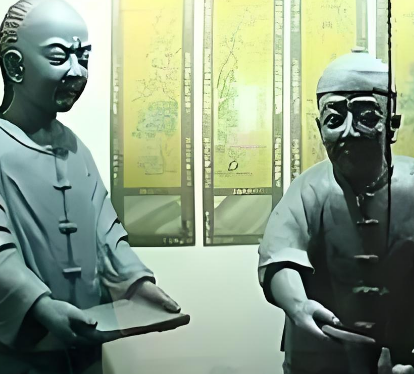 司马迁受过几次宫刑：一次被宫刑折磨了一次又一次