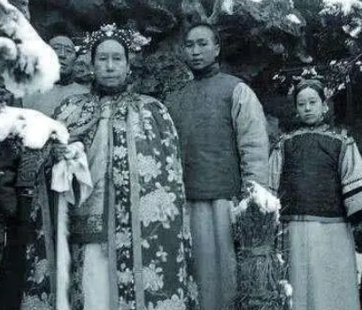慈溪向乔家借十万两白银，乔致庸仅要四个字（福种琅环）
