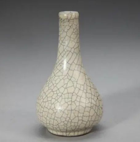 我国古代瓷器的历史：东汉时期出现其后发扬光大