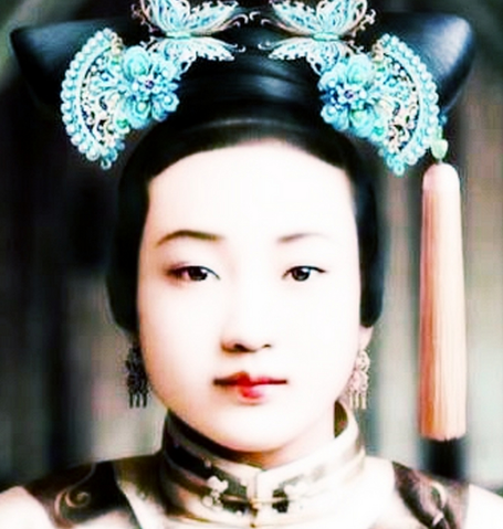 中国清朝的后宫嫔妃怎么晋级？
