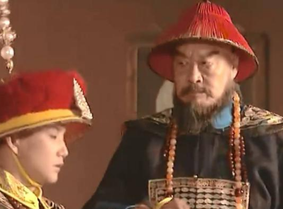 康熙与鳌拜：一场错综复杂的权力斗争
