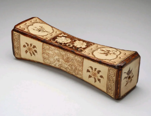 古代瓷枕：睡眠工具还是身份象征？